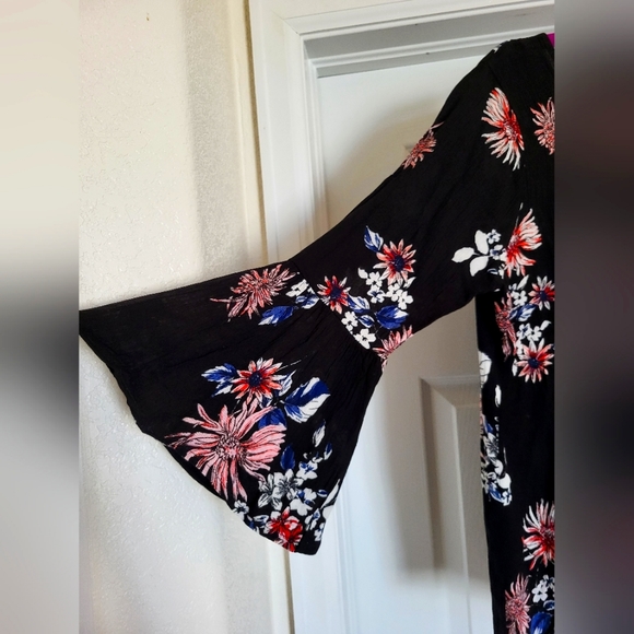 Blouse - Picture 4 of 5